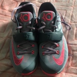 Women/Youth KD Sneakers